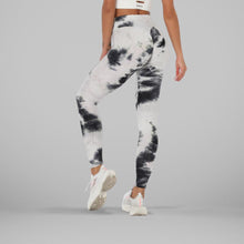Load image into Gallery viewer, GYMKARTEL® ANTI-CELLULITE AND PUSH UP LEGGINGS - TIE-DYE BLACK