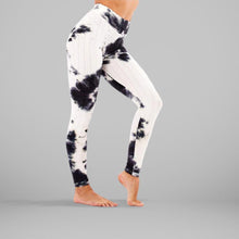 Load image into Gallery viewer, GYMKARTEL® ANTI-CELLULITE AND PUSH UP LEGGINGS - TIE-DYE BLACK
