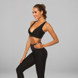 GYMKARTEL® SUPPORTIVE SPORTS BRA - BLACK